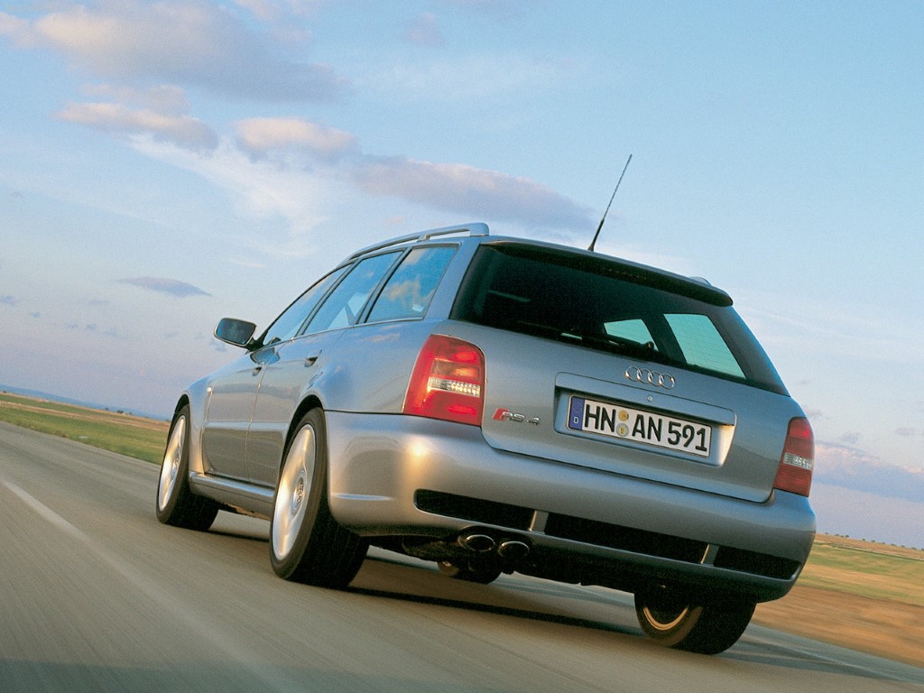 Audi RS4 Avant 2.7 V6 Biturbo